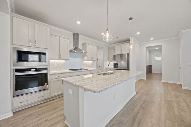 Building Photo - Beautiful, Gorgeous, New Contruction, 5 Bedroom, Garage, Bonus Room, Office, Pet Friendly!
