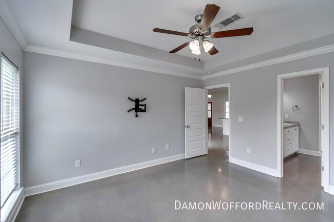 Building Photo - 1207 Addison Ln.