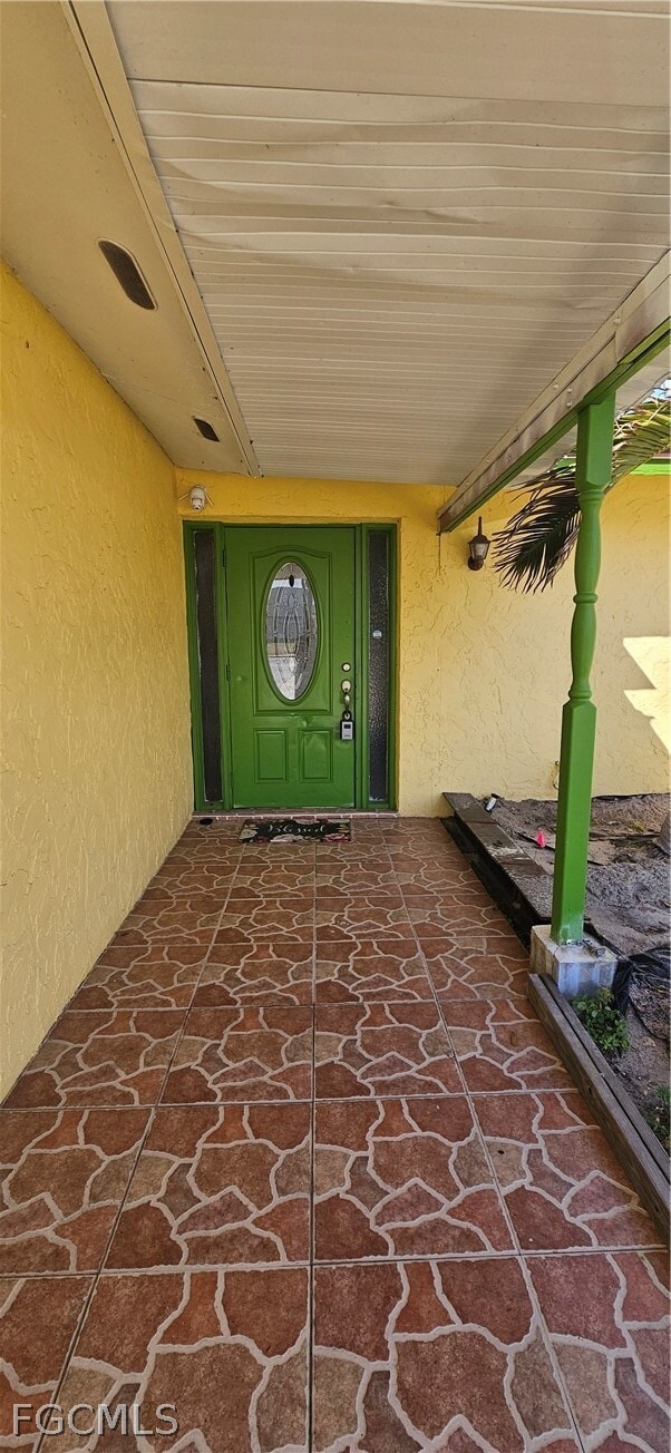 Building Photo - 606 SE 13th Ct