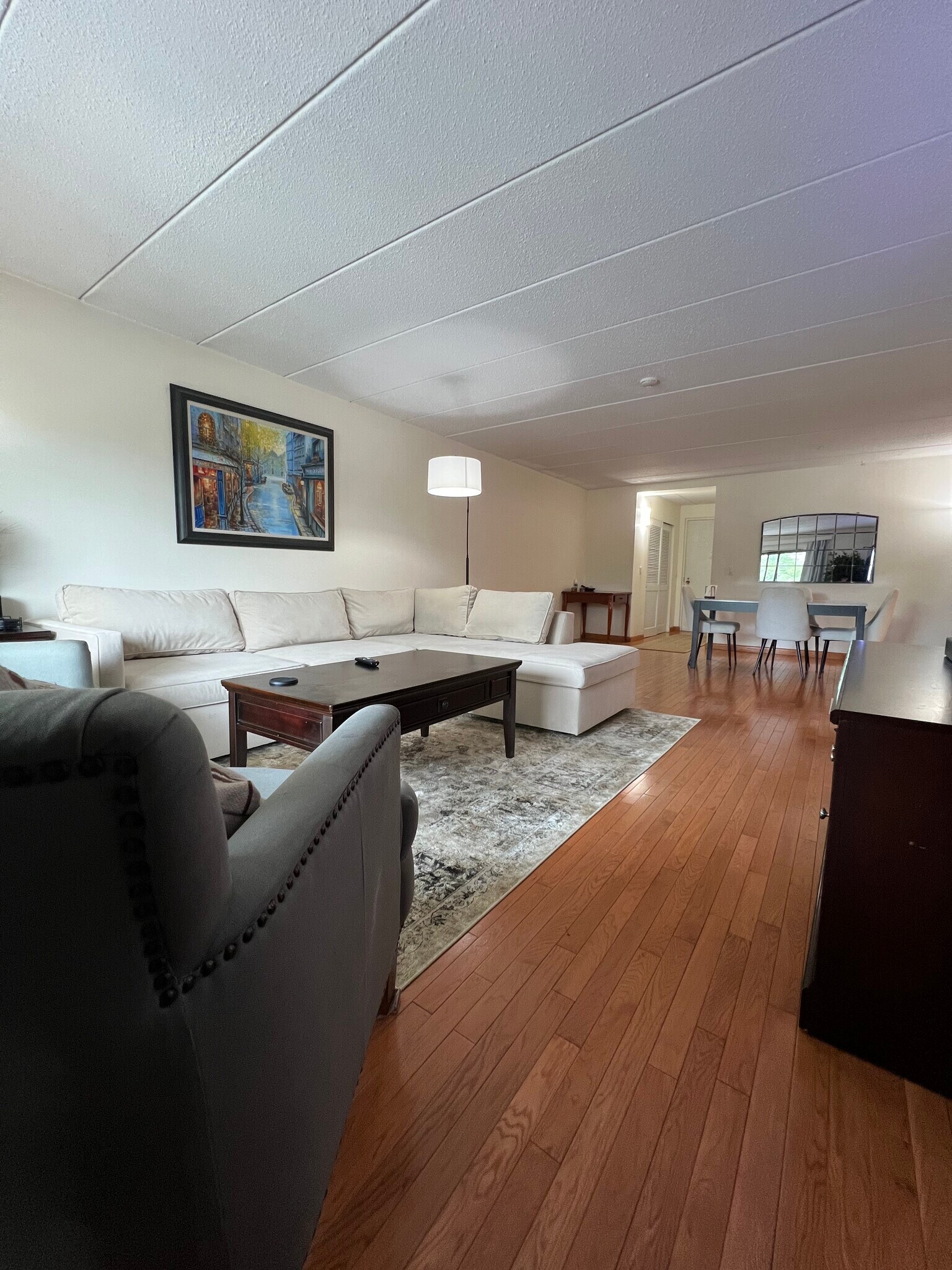 Living Area - 165 Quincy Shore Dr