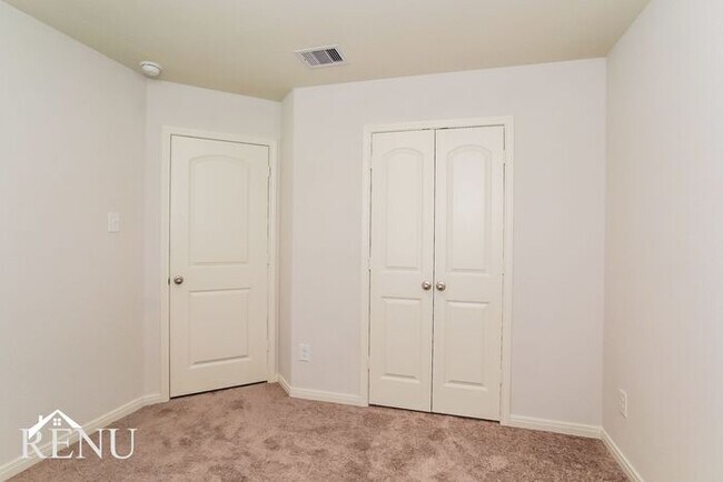 Building Photo - 10479 Red Cardinal Dr