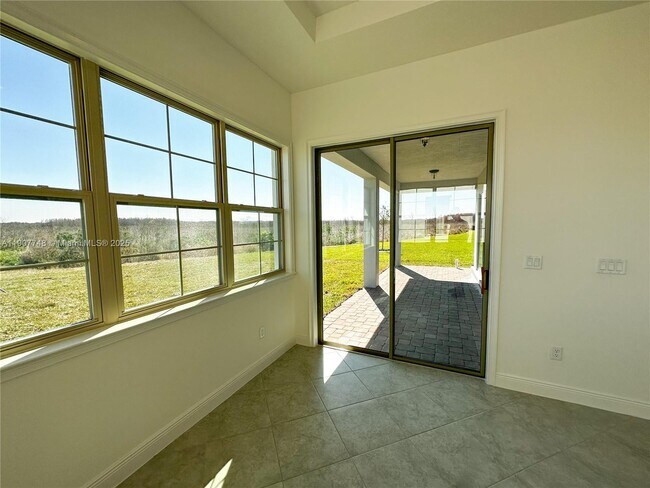 Building Photo - 13646 Abberwick Dr