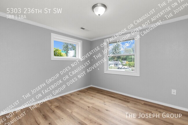 Building Photo - 5303 236th St SW