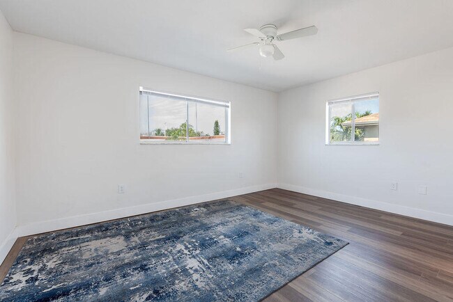 Building Photo - 1410 S Federal Hwy