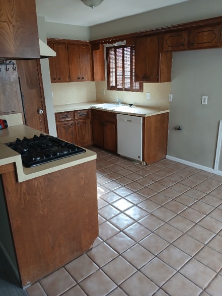 Building Photo - 4308 Fairway St