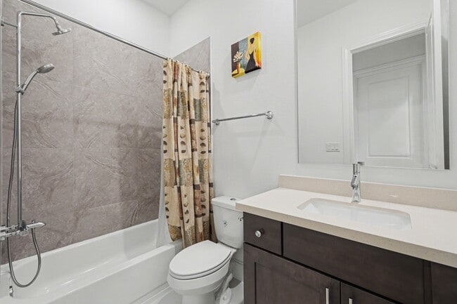 Building Photo - 2713 Kinsley Oaks Dr