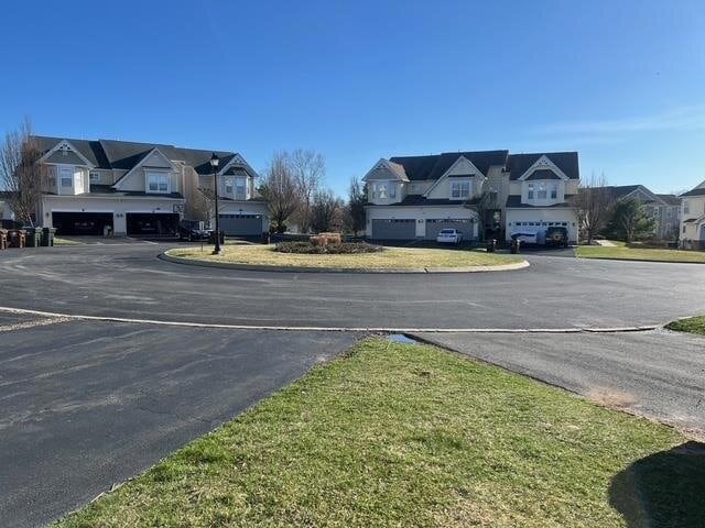Building Photo - 13 Arden Ct