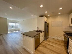 Building Photo - 1401 Jackson St