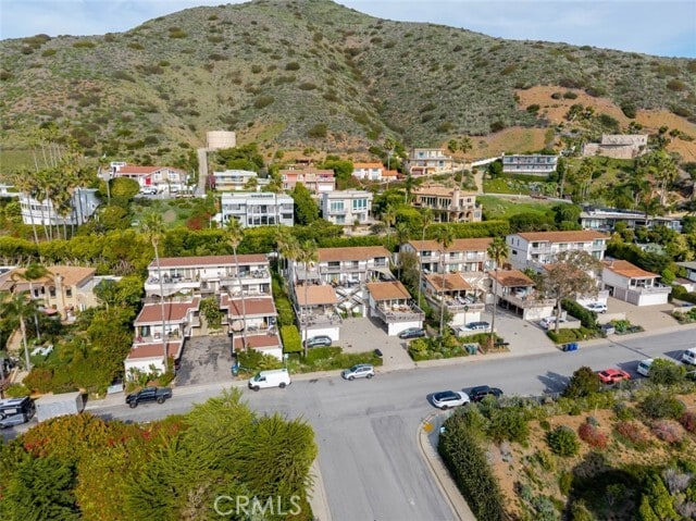 Building Photo - 11813 Ellice St