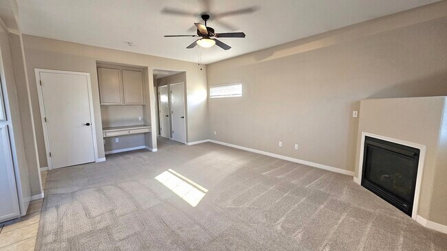 Building Photo - 756 N Texas St