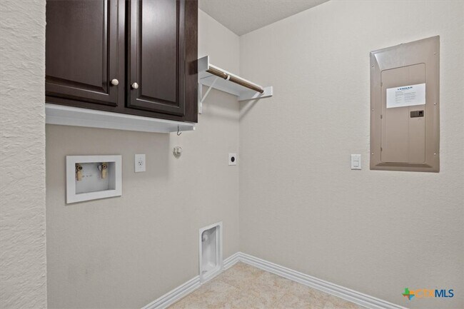 Building Photo - 5642 Meadow Sky