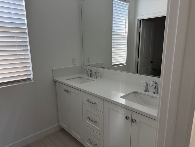 Building Photo - Brand New Construction! Spacious 5 Bedrooms | 4 Bathrooms 2 Car Garage