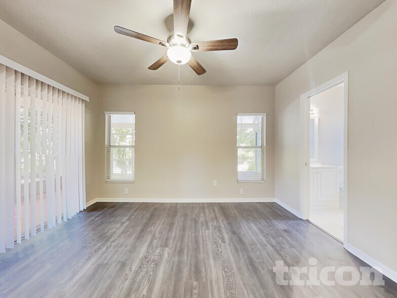 Building Photo - 1816 Coyote Pl