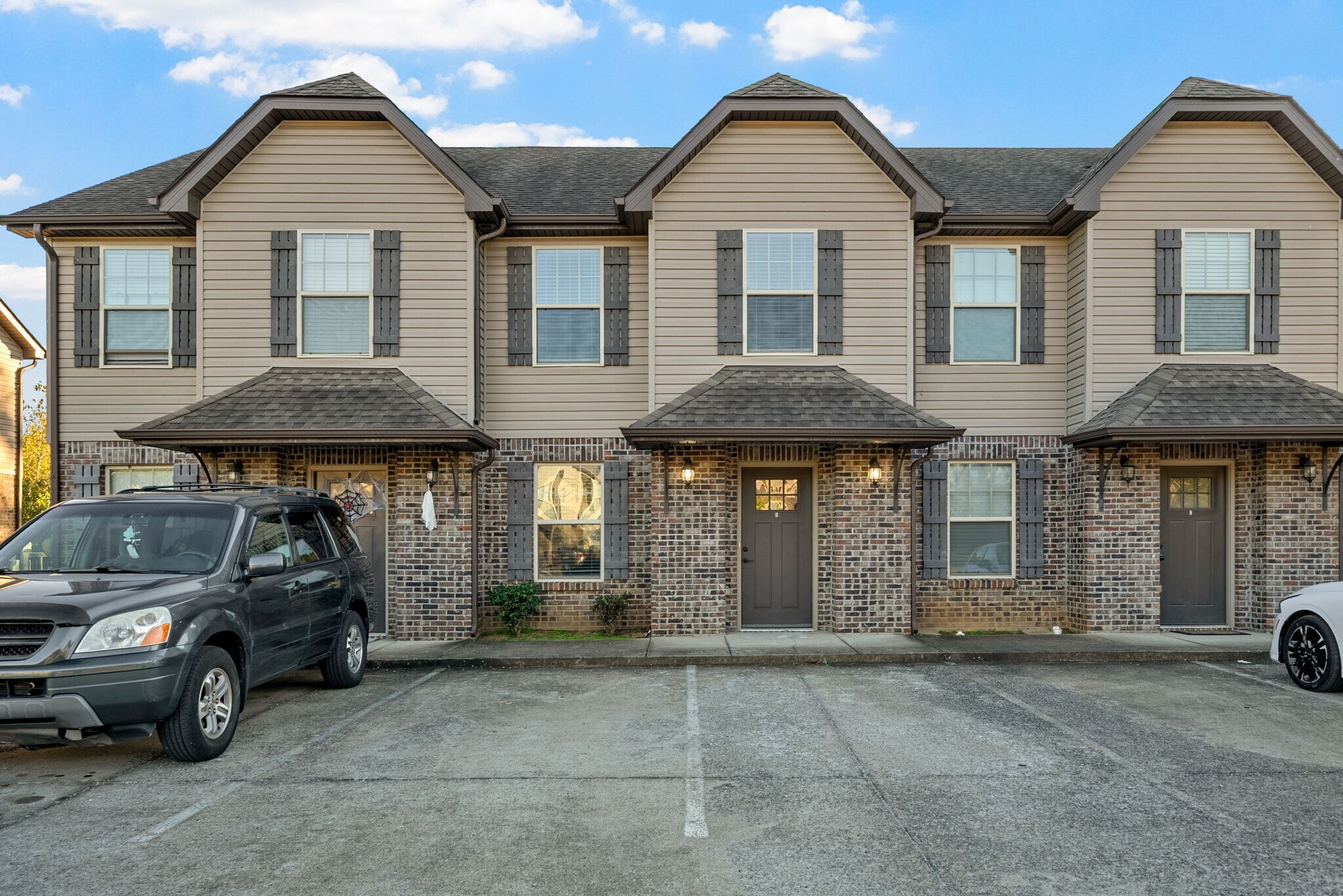 Building Photo - 1769 Spring Water Dr