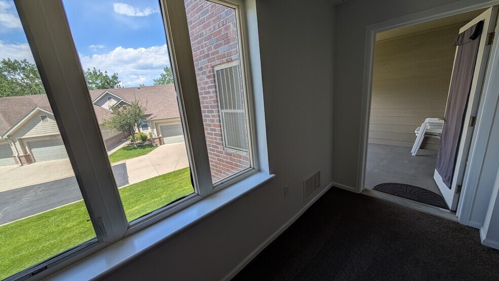 Building Photo - 2894 W Riverwalk Cir