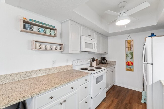 Building Photo - 6301 A1A S