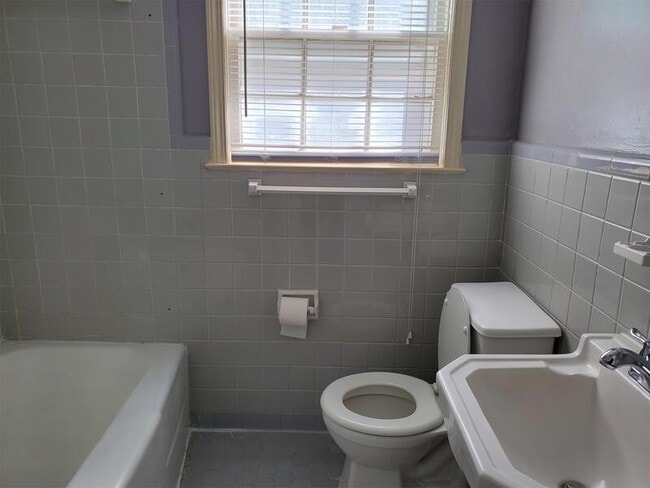 Building Photo - 1788 S Perkins Rd