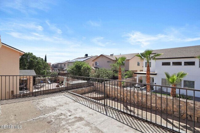 Building Photo - 3621 Tierra Bahia Dr