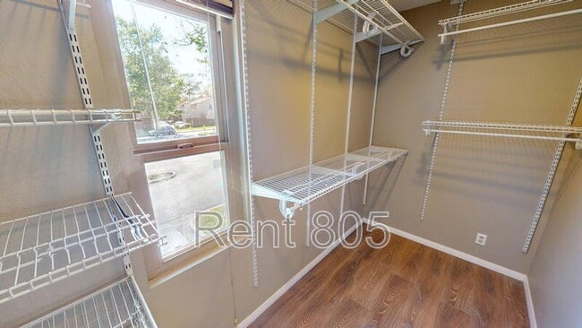 Building Photo - 1224 Llama Ct