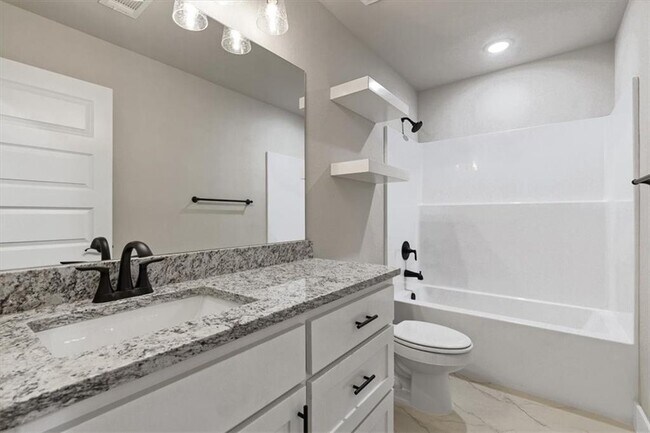 Building Photo - 7005 SW High Meadow Blvd