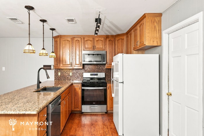 Building Photo - 5103 Redding Dr