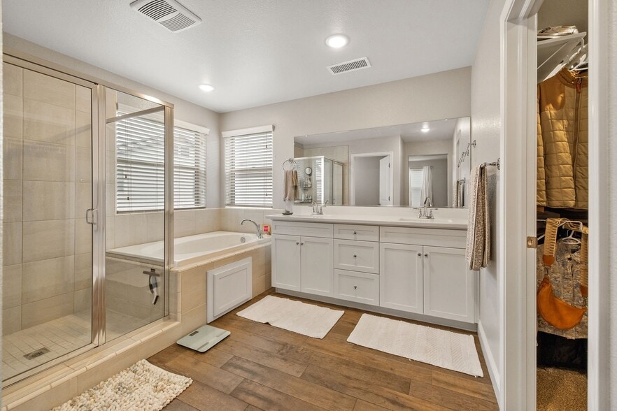 Building Photo - 6212 E Bibi Dr