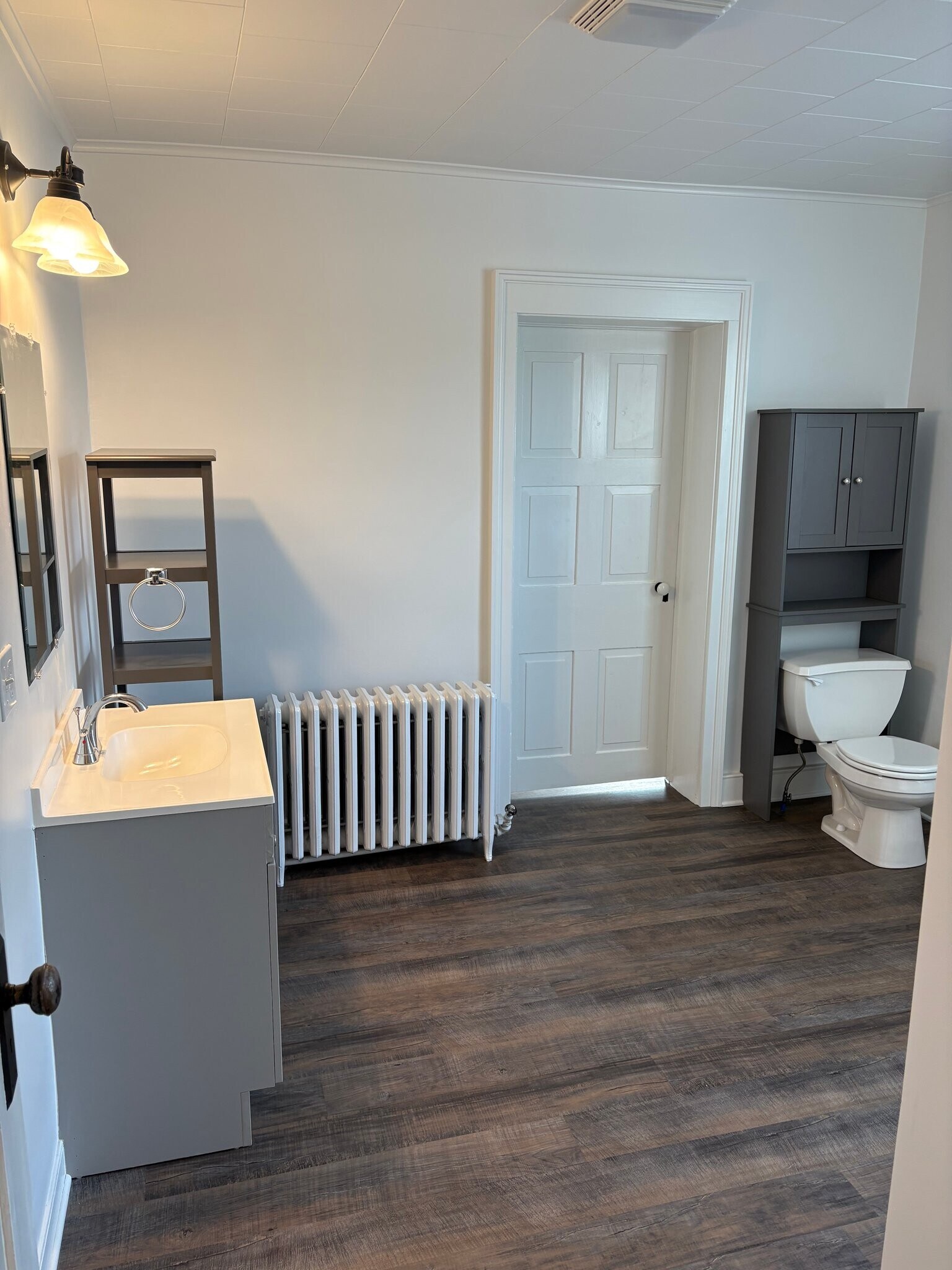 Building Photo - 1408 W Main St