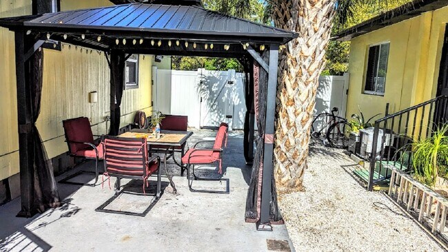 Building Photo - 2350 1st Ave N