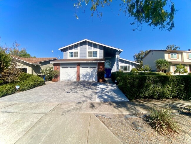 Primary Photo - Elegant Fremont Weibel Home with Fruit-Fil...