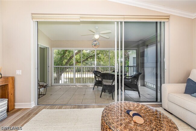 Building Photo - 975 Tarpon Cove Dr