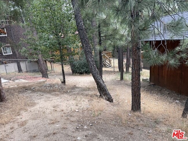 Building Photo - 42995 Sunset Dr