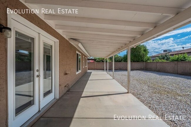 Building Photo - 6443 E Sandra Terrace