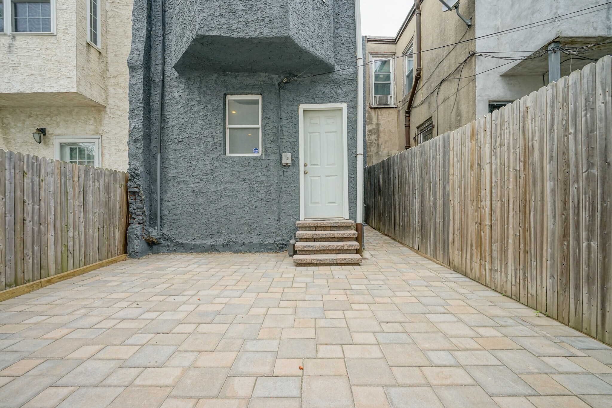 Building Photo - 1343 S 19th St