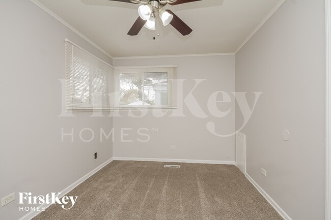 Building Photo - 14525 Dobson Ave