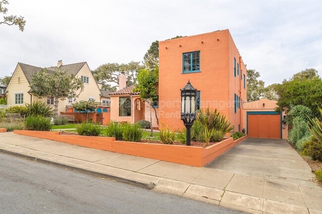 Building Photo - 940 14th St