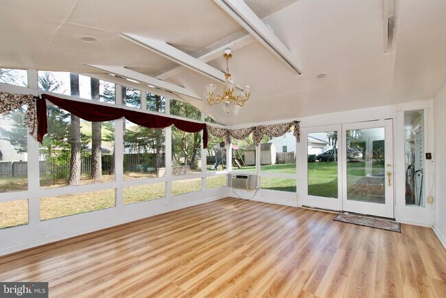 Building Photo - 10217 McKean Ct