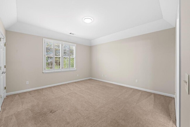 Building Photo - 1037 Windermere Crossing