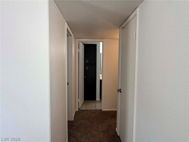 Building Photo - 3115 Casey Dr