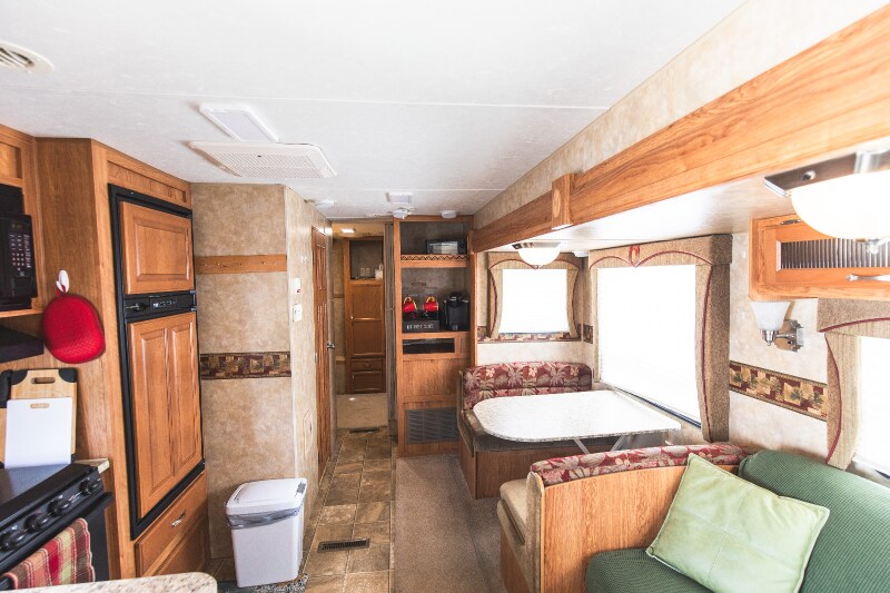 Building Photo - 8875 Calle De Brazito