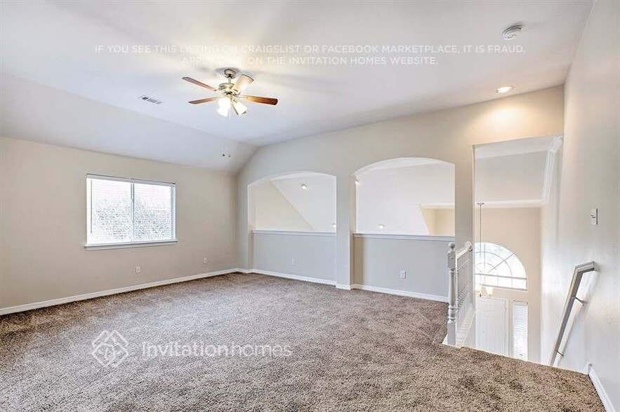 Building Photo - 4633 Poppy Hills Dr