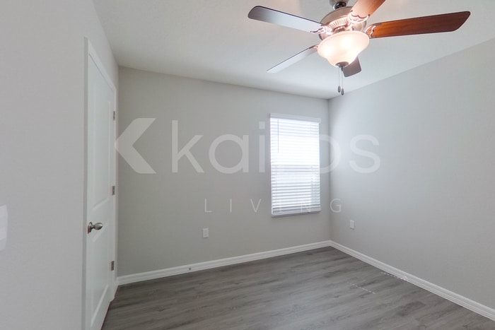 Building Photo - 4421 SW 85 Ln