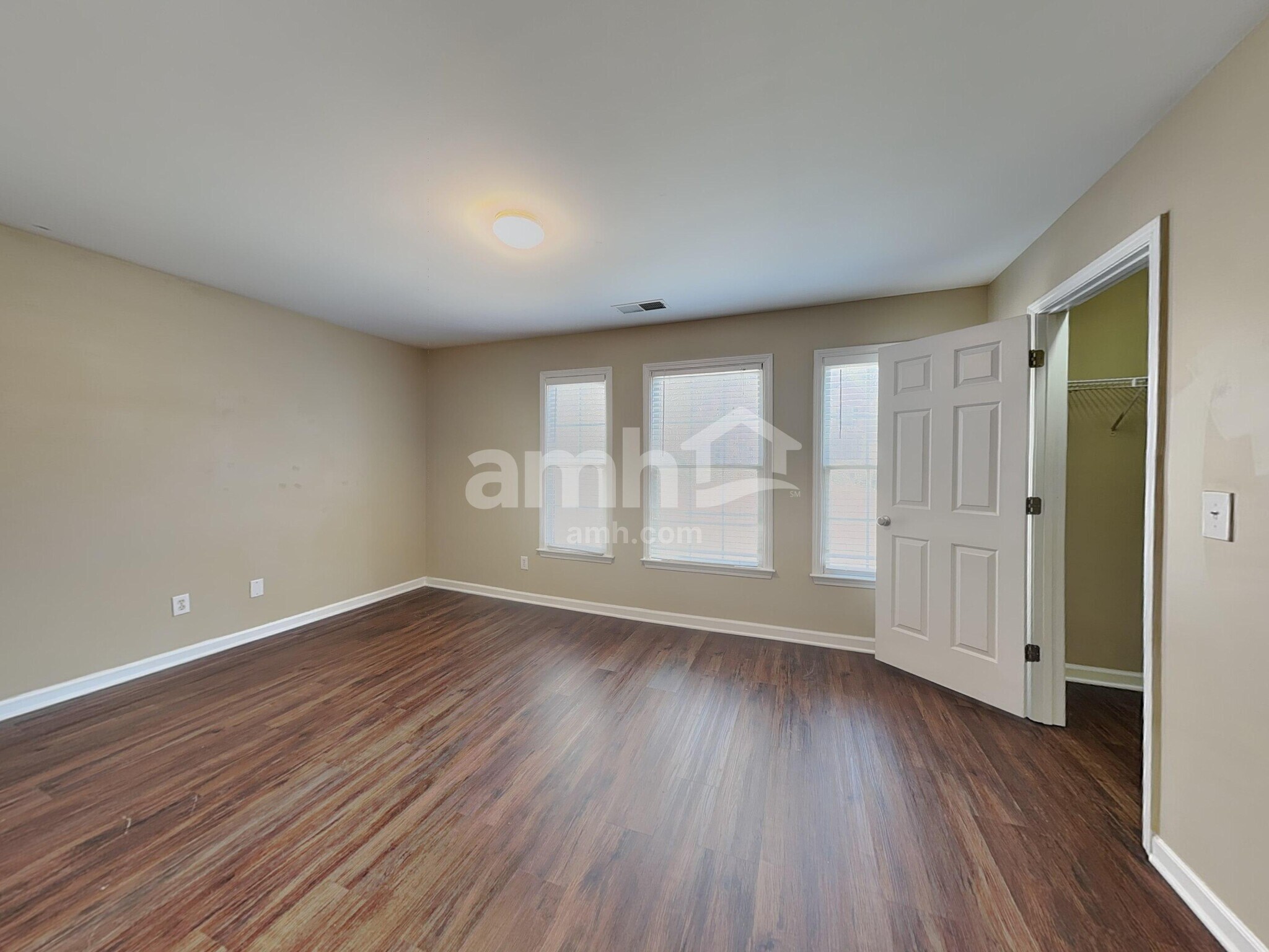 Building Photo - 4809 Rapids Cir NW