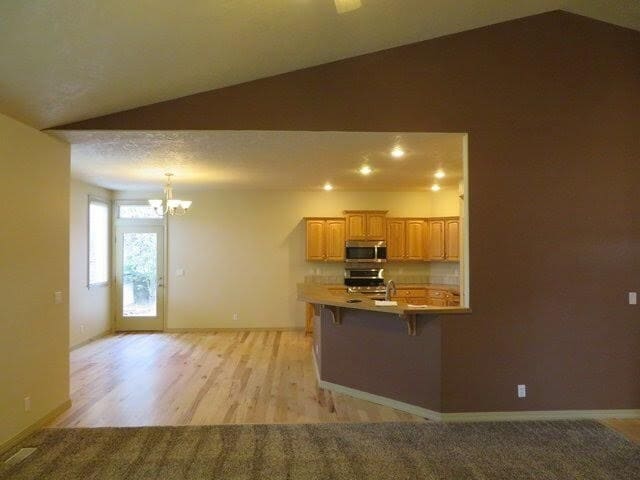 Building Photo - Impressive Home w/ 6 Bedrooms, Full Finish...