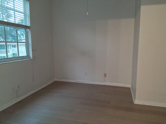 Building Photo - 9498 S Military Trl