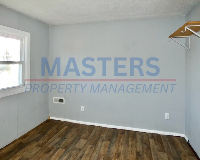 Building Photo - 1333 Peck St