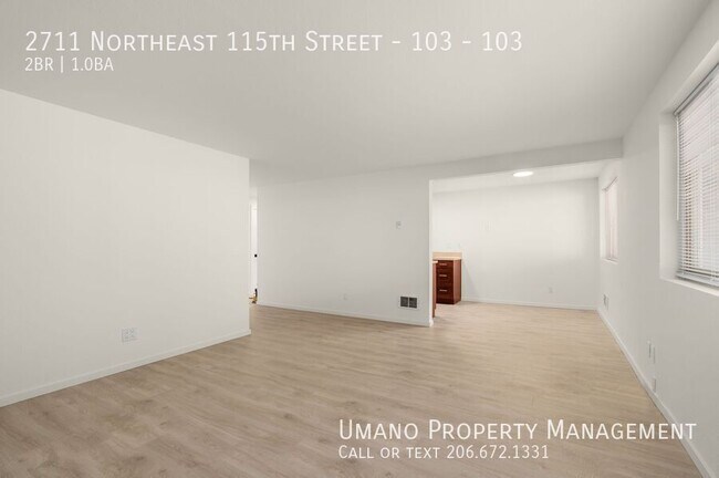 Building Photo - 2711 NE 115th St