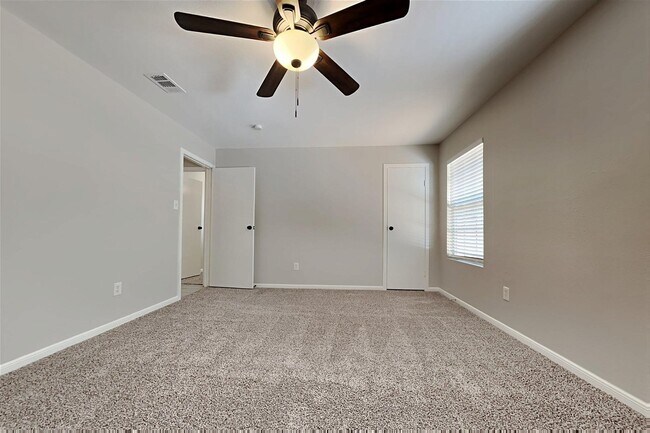 Building Photo - 2722 Little Caney Way, Conroe, TX 77301 - ...