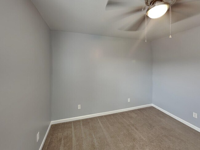 Building Photo - 133 Blackhawk Cove