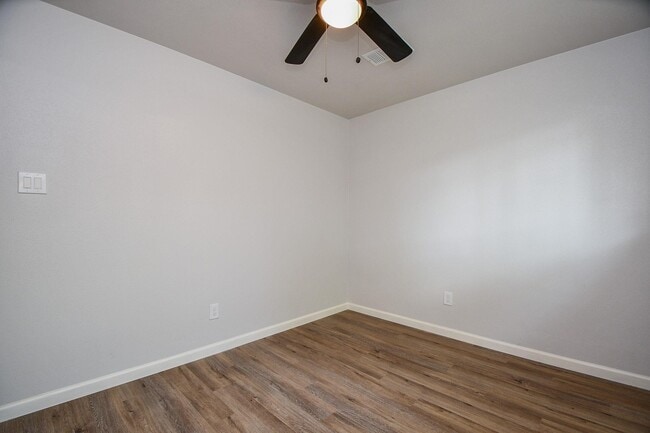 Building Photo - 5709 Arthington Ave