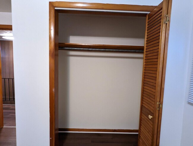 Building Photo - 359 Eagle School Rd